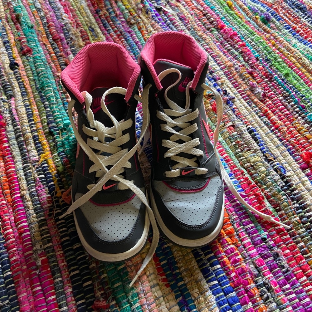 Nike Prestige III High Top Sneakers